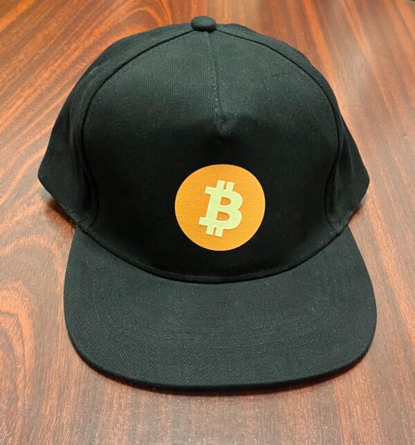 baseball sapka bitcoin logóval
